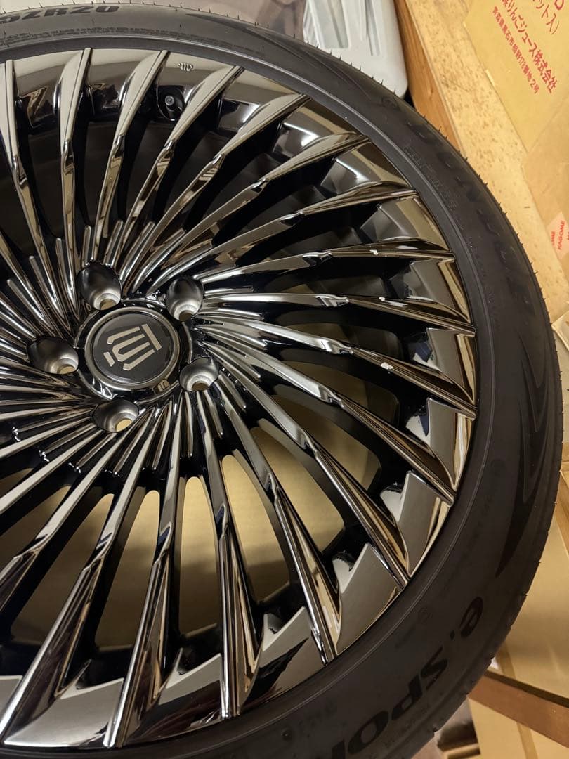 【中古品・キズあり・タイヤ無し】クラウンセダン ブラックパッケージ ホイール20