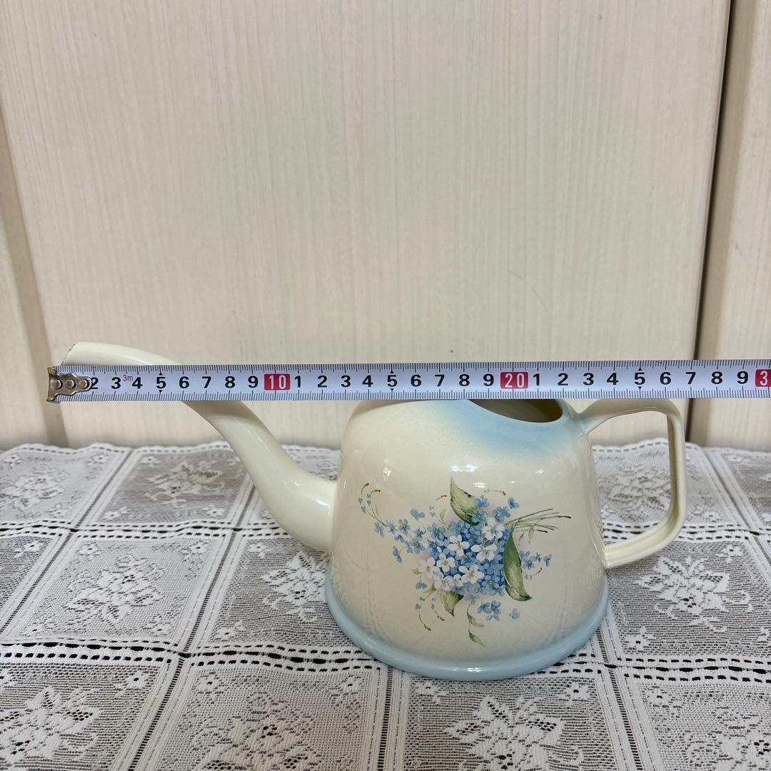 イマン　クラリス　水差し