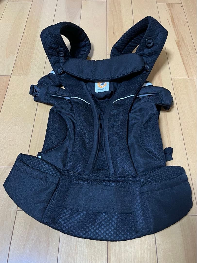 エルゴベビー　オムニブリーズ　ブラック　ergo OMNIbreeze