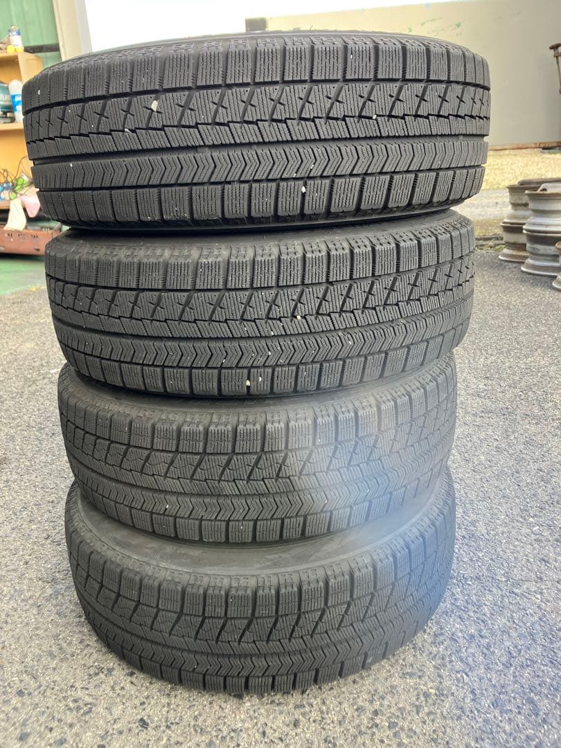 バリ溝　ブリヂストン VRX スタッドレスタイヤ　ホイール 14インチ