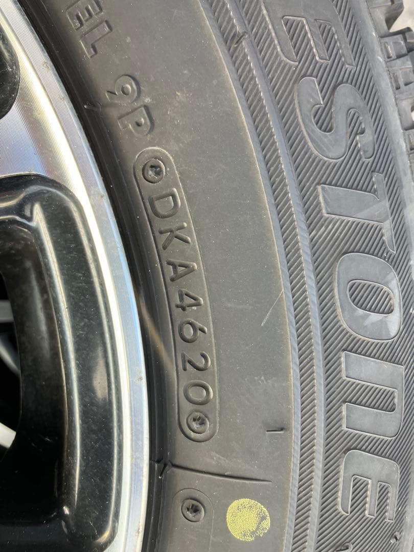 バリ溝　ブリヂストン VRX スタッドレスタイヤ　ホイール 14インチ