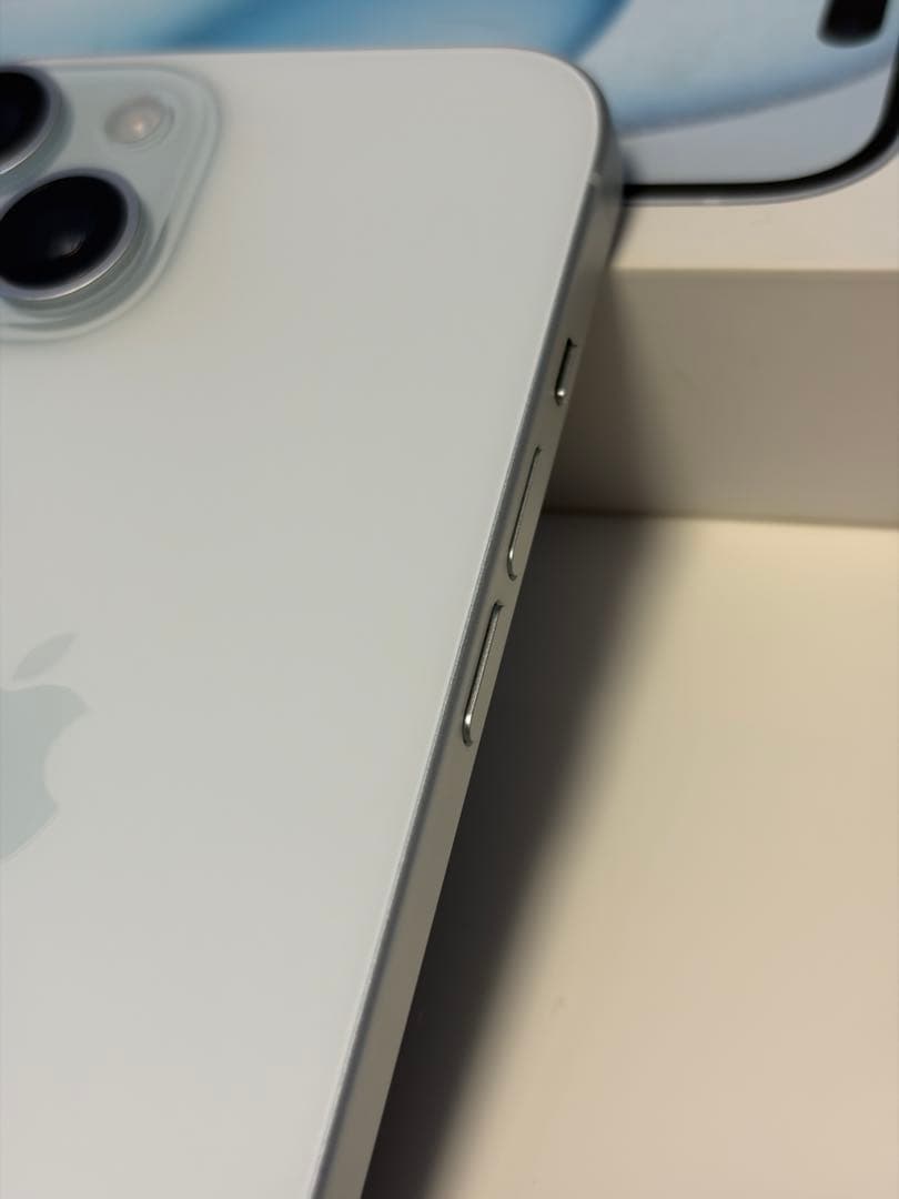 Apple iPhone 15 ブルー 128GB SIMフリー