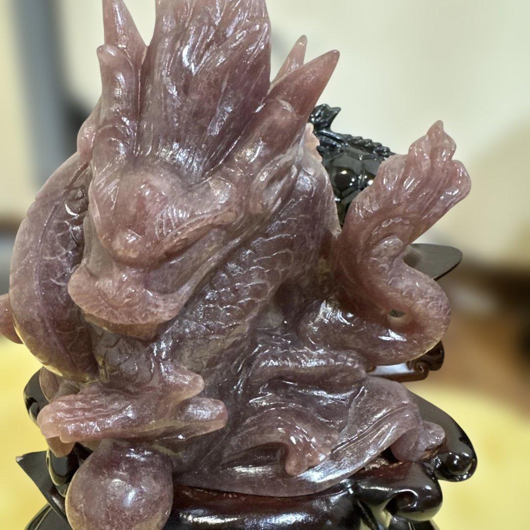 【極上品】ストロベリークォーツ　龍彫　2キロ超