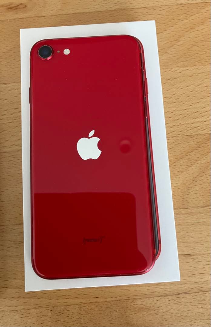 iPhone SE 第2世代 (SE2) プロダクトレッド