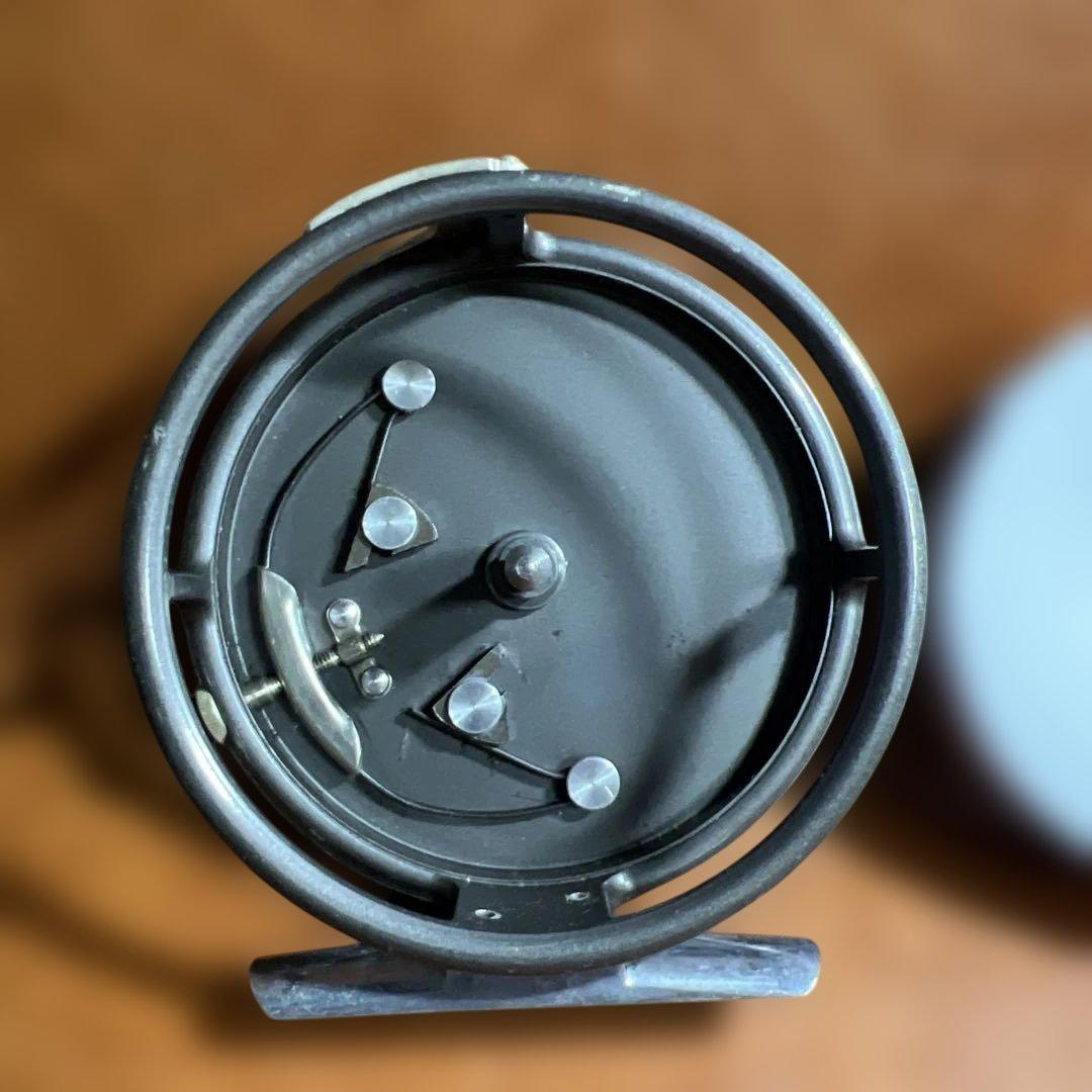 ハーディ　ライトウェイト　フライリール　箱　ケース　取説有り