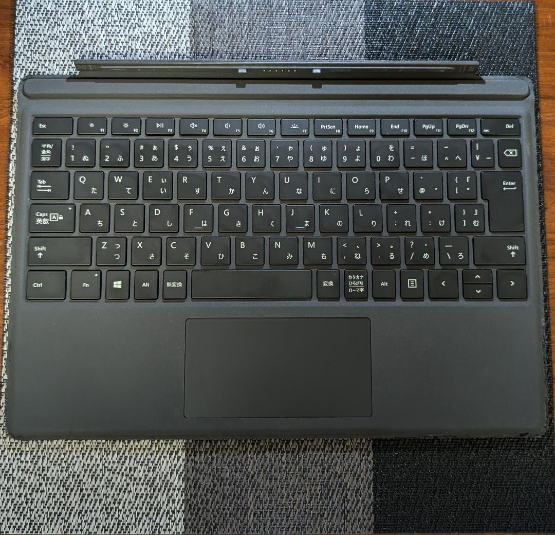 Windowsタブレット本体 Microsoft Surface Pro 5 8GB/128GB