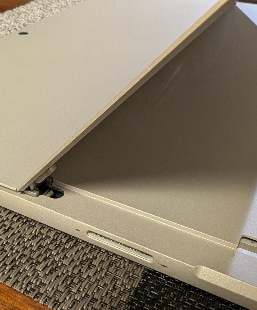 Windowsタブレット本体 Microsoft Surface Pro 5 8GB/128GB