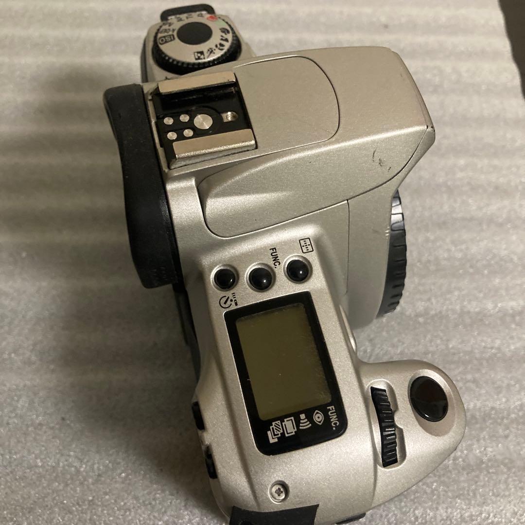 一眼レフフィルムカメラ　Canon 4台 、オリンパス 1台　動作未確認