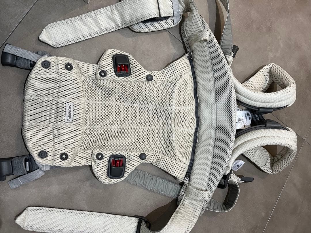 【BABYBJÖRN】抱っこ紐 Harmony（ハーモニー）