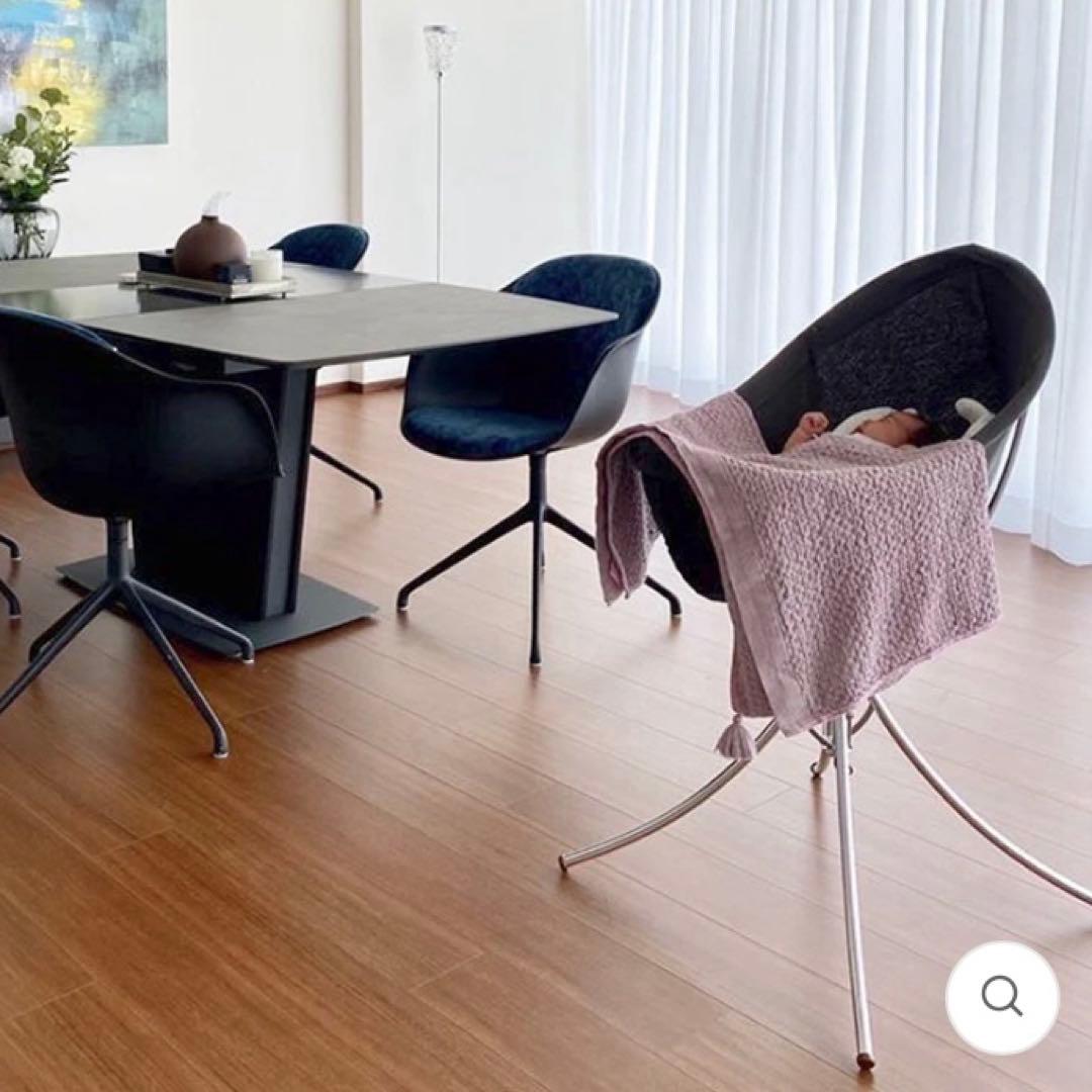 vaggaro（ヴァガロ）｜持ち運びやすい折りたたみスリーウェイ ベビーチェア