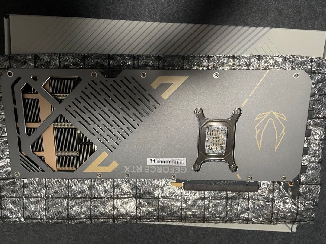 グラフィックボード・グラボ・ビデオカード ZOTAC GAMING GeForce RTX 5070 Ti 16GB