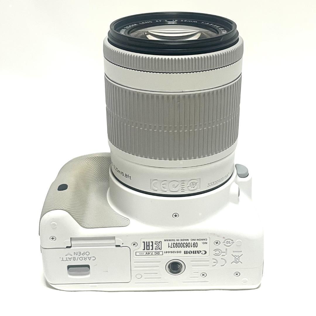 オシャレなホワイト❣️ Canon EOS Kiss X7 標準ズームセット