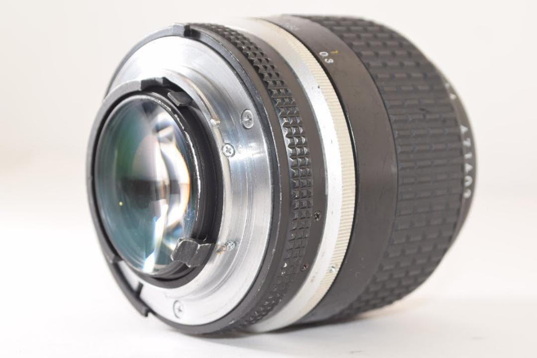Nikon Ai-s ニッコール 35mm f1.4 MF ワイドレンズ