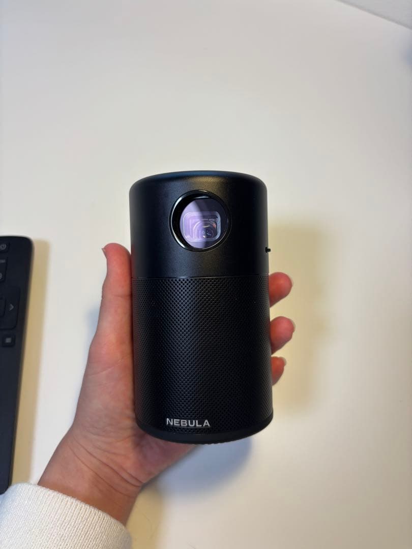 【中古】NEBULA Capsule プロジェクター D4111