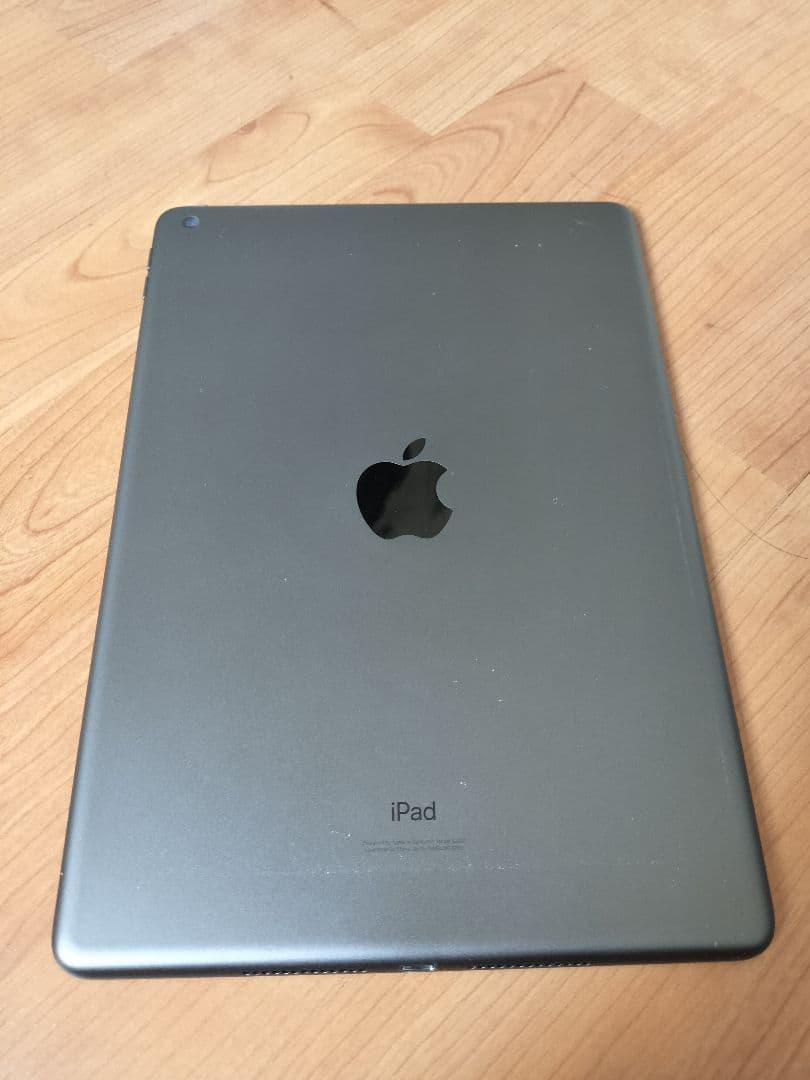 Apple iPad 第8世代 32GB Wi-Fiモデル スペースグレイ