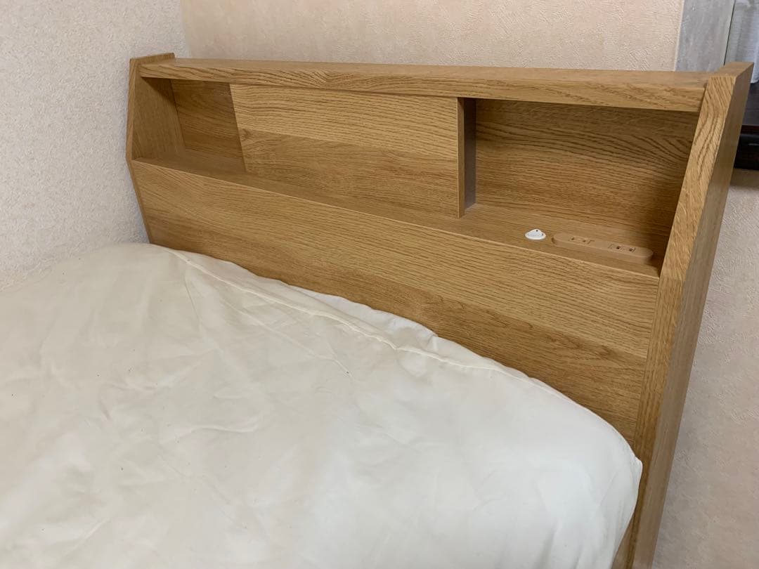ニトリ　木製シングルベッド コイルマットレス　引き出し　ライト　電源　付き