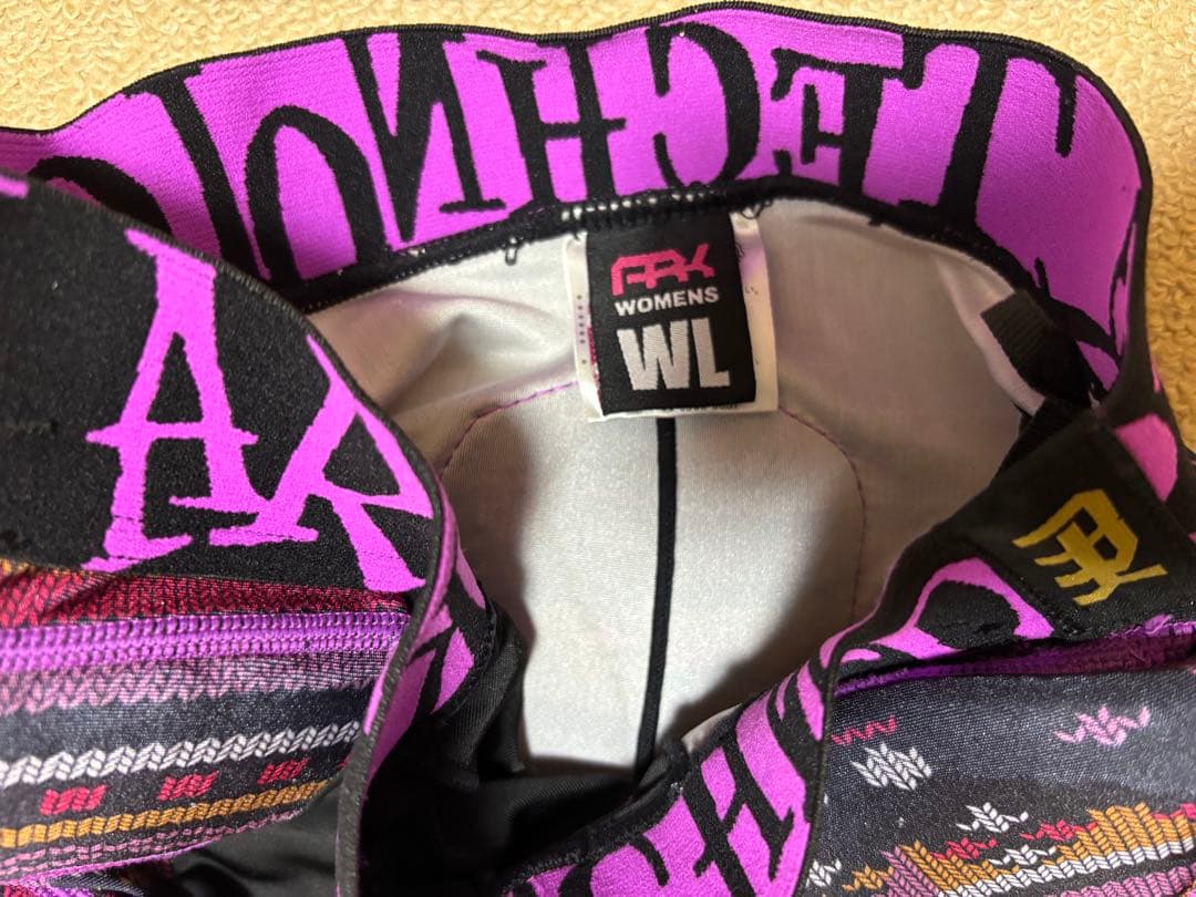 レディース4点セット スキー スノボ ウェア グローブ ヒップガード ゴーグル