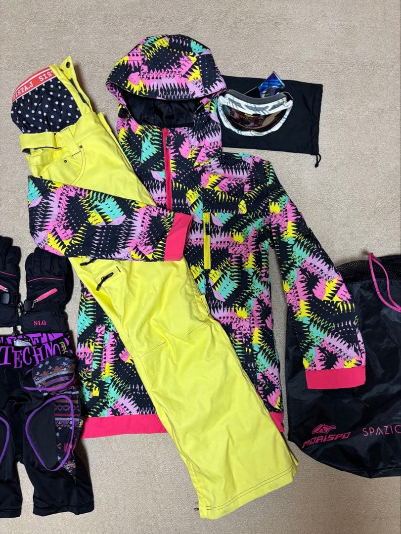 レディース4点セット スキー スノボ ウェア グローブ ヒップガード ゴーグル