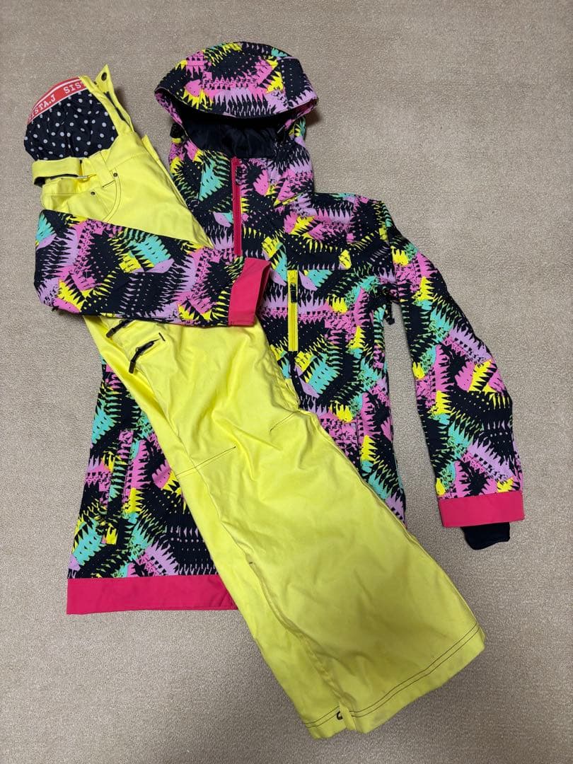 レディース4点セット スキー スノボ ウェア グローブ ヒップガード ゴーグル