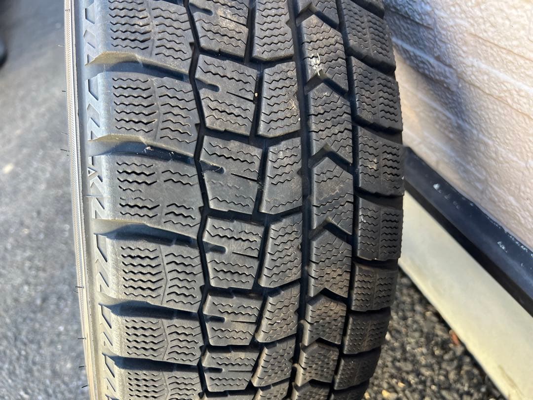 16インチ　スタッドレスタイヤ ホイール4本セット PCD114.3 5穴