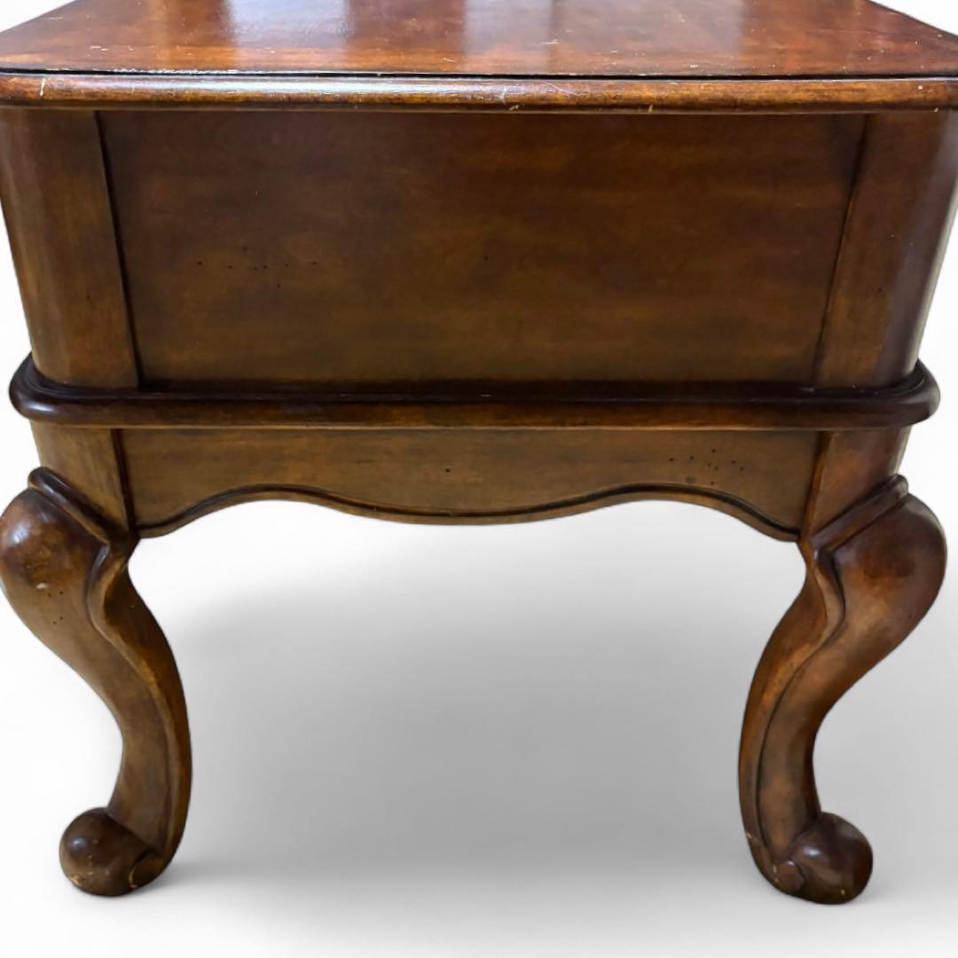 Ashley アシュレイ エンドテーブル 猫脚 ラスティックブラウン