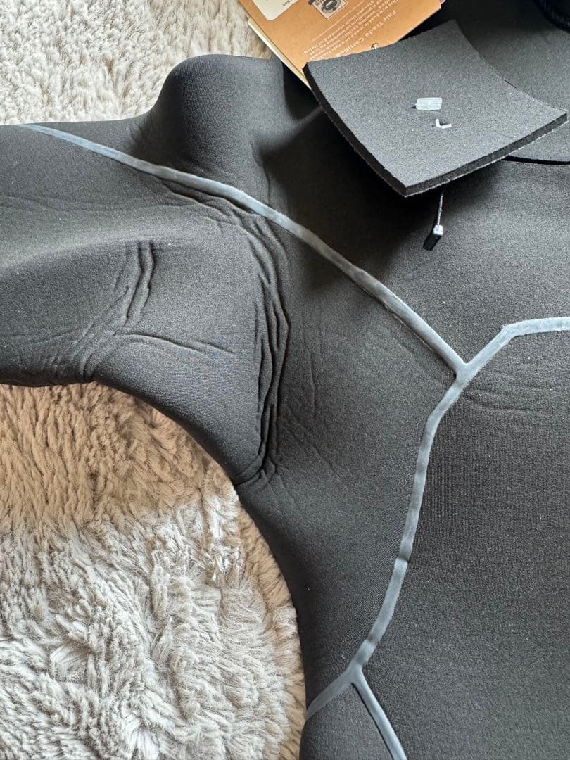 パタゴニア メンズ R5 Front-Zip Hooded Full Suit