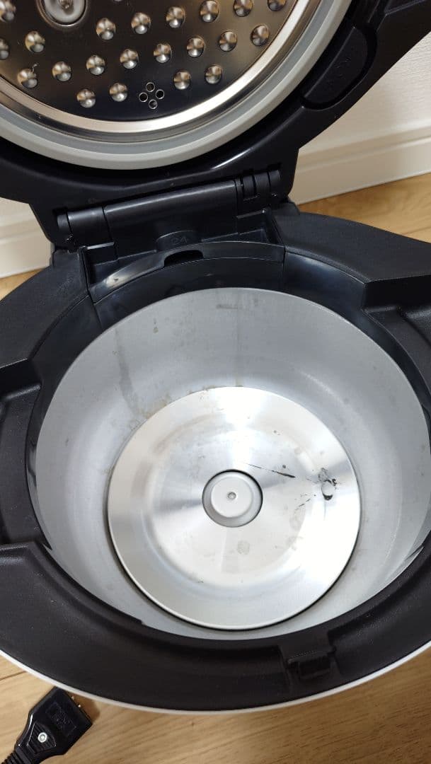 シャープ ヘルシオ ホットクック KN-HW24E