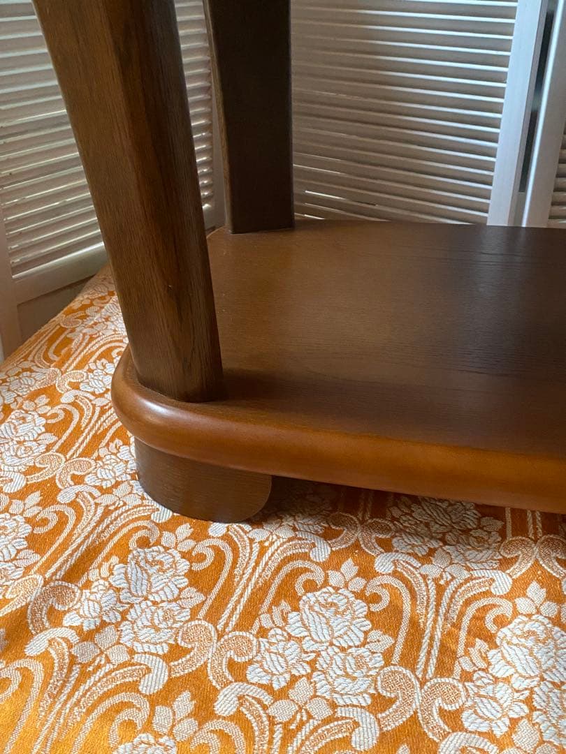 希少♦️カリモク限定ブランド♦️チターノ♦️２段 ガラス飾り テーブル♦️送料込