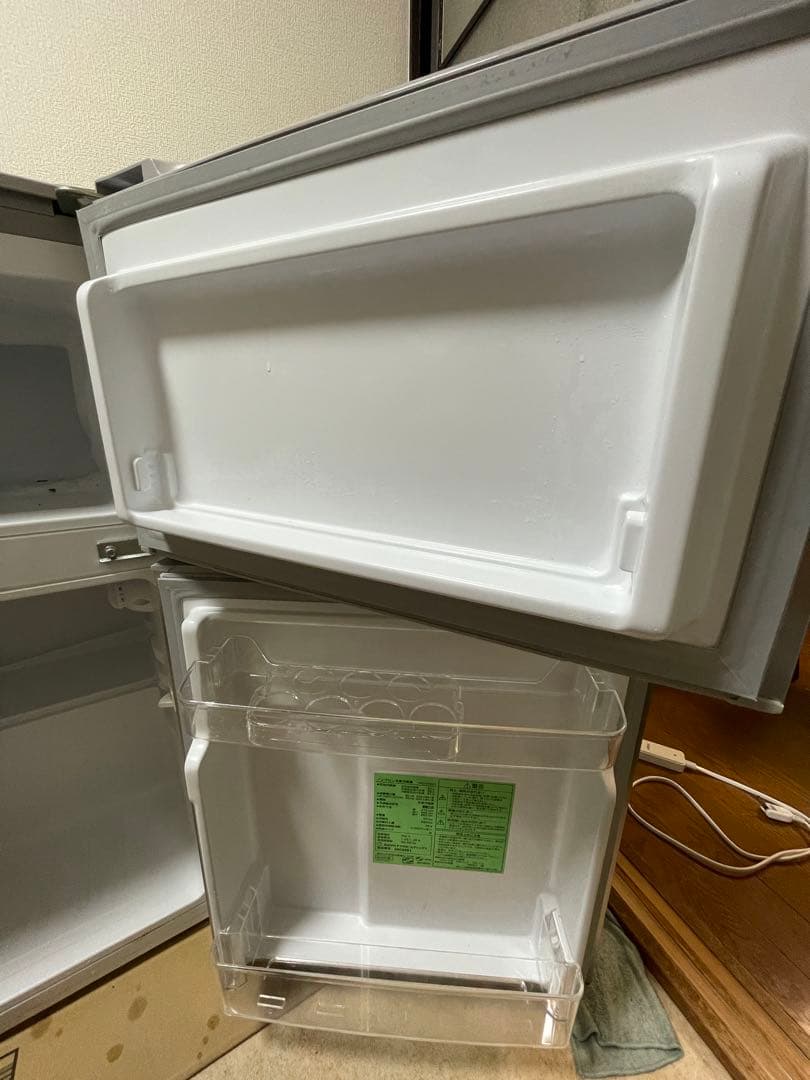 ステンレススチール冷蔵庫 上段冷蔵室 下段冷凍室