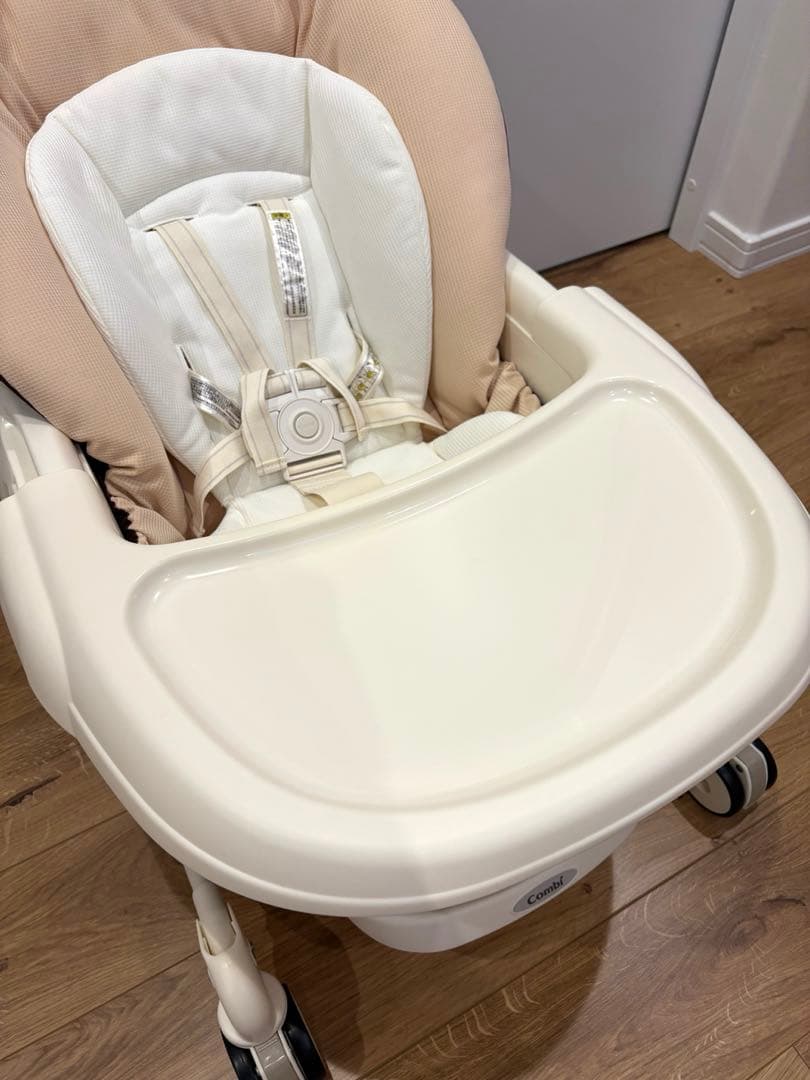 【美品】Combiコンビ ネムリラ おやすみ&チェア ハイローチェア 手動