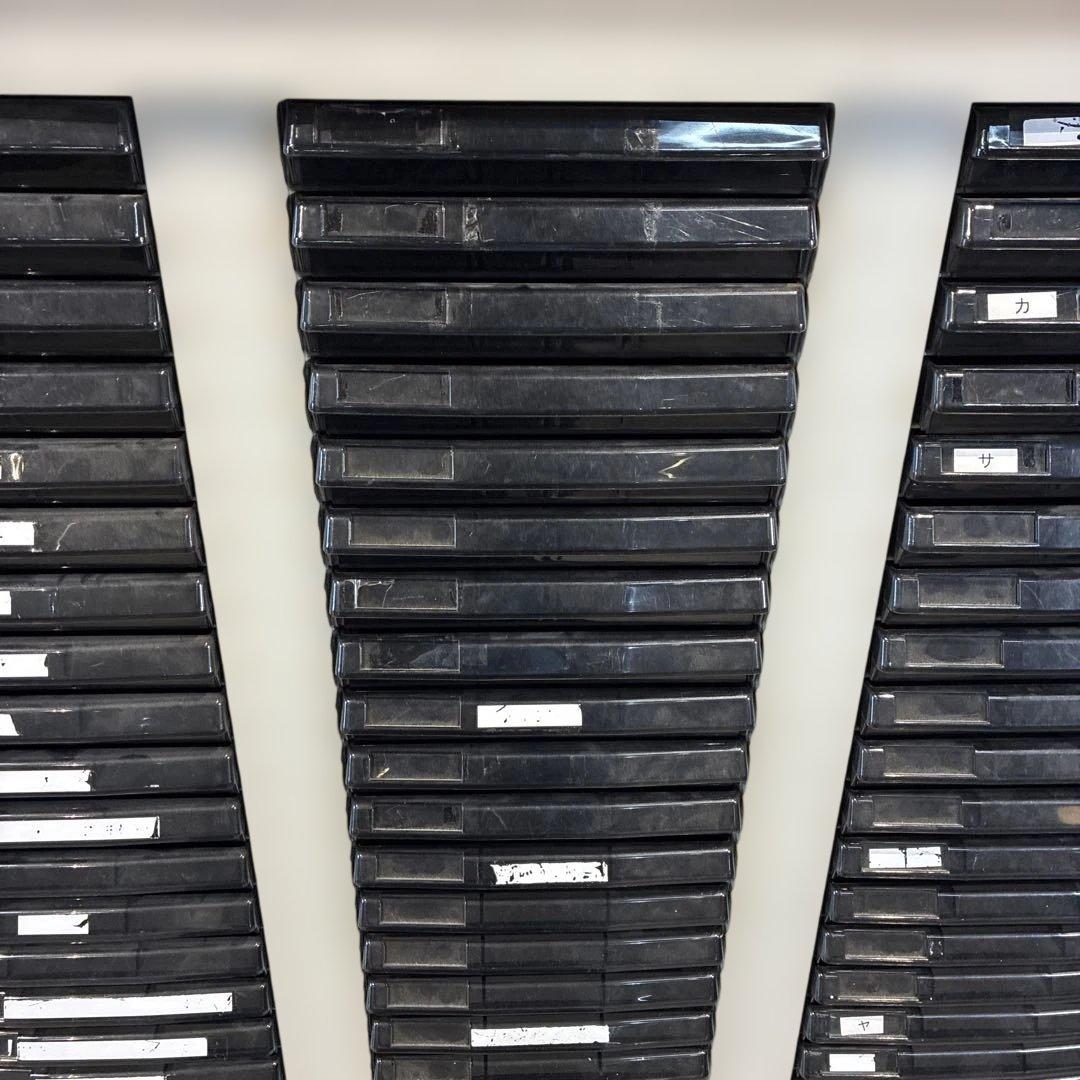 UCHIDA トレイキャビネット 書庫 書類 収納 書類整理棚 3列24段