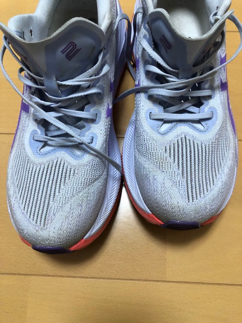 アシックス スーパーブラスト2 27センチ中古品