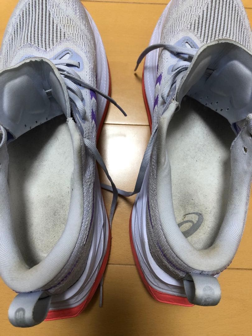 アシックス スーパーブラスト2 27センチ中古品