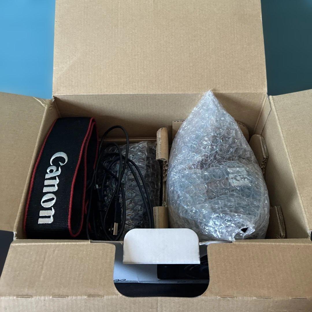 Canon EOS Kiss X7i 18-135 IS レンズキット 元箱付