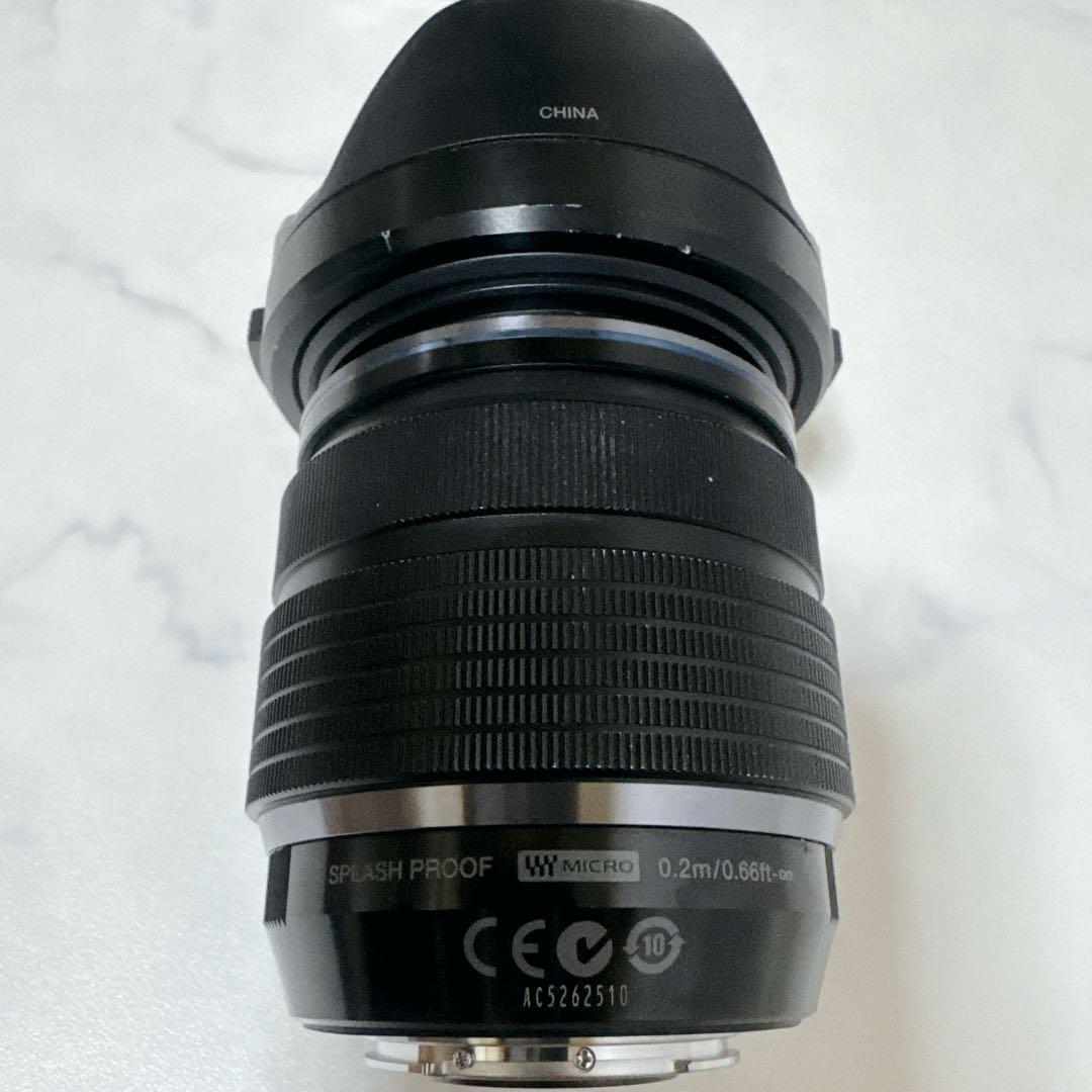 OLYMPUS OM-D E-M5 12-40mm レンズキット