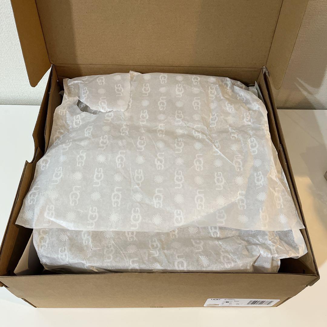 完売品 UGG アグ Funketteファンケット マスタードシード 23cm