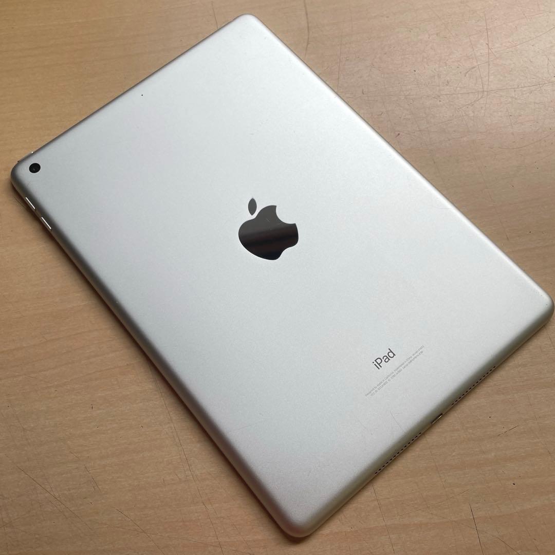 iPad 第6世代　A1893　Wi-Fiモデル　シルバー　32GB 美品　#7