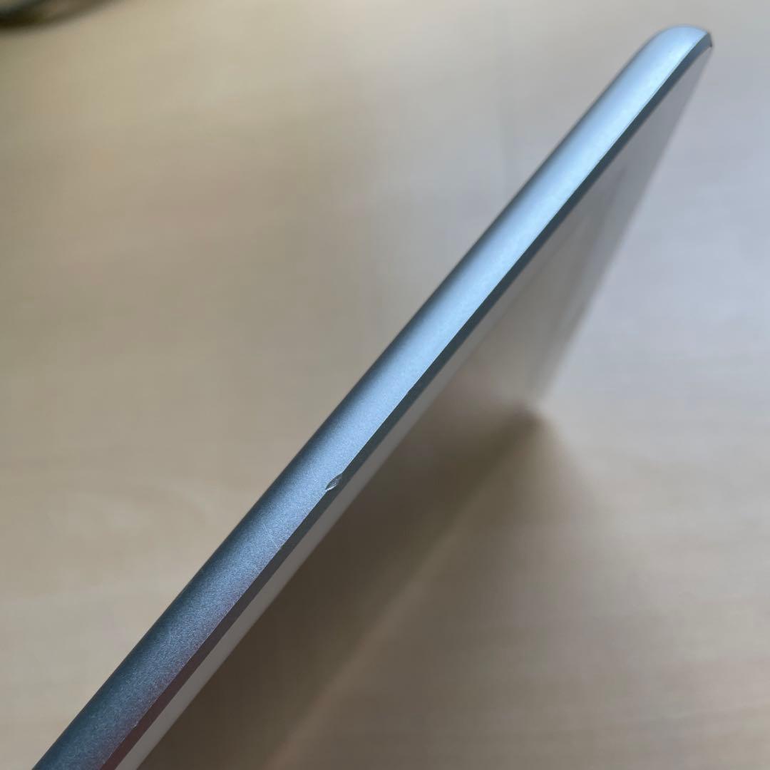 iPad 第6世代　A1893　Wi-Fiモデル　シルバー　32GB 美品　#7