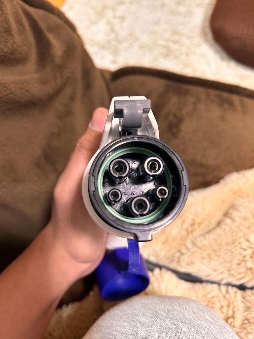 Nissan EV充電ケーブル 約7メートル