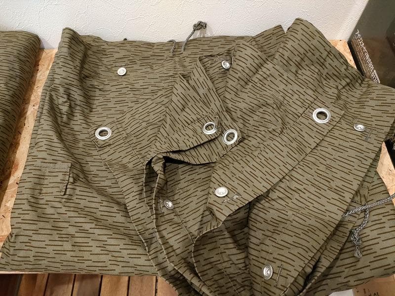 美品　東ドイツ軍　軍幕ポンチョテント 2枚セット