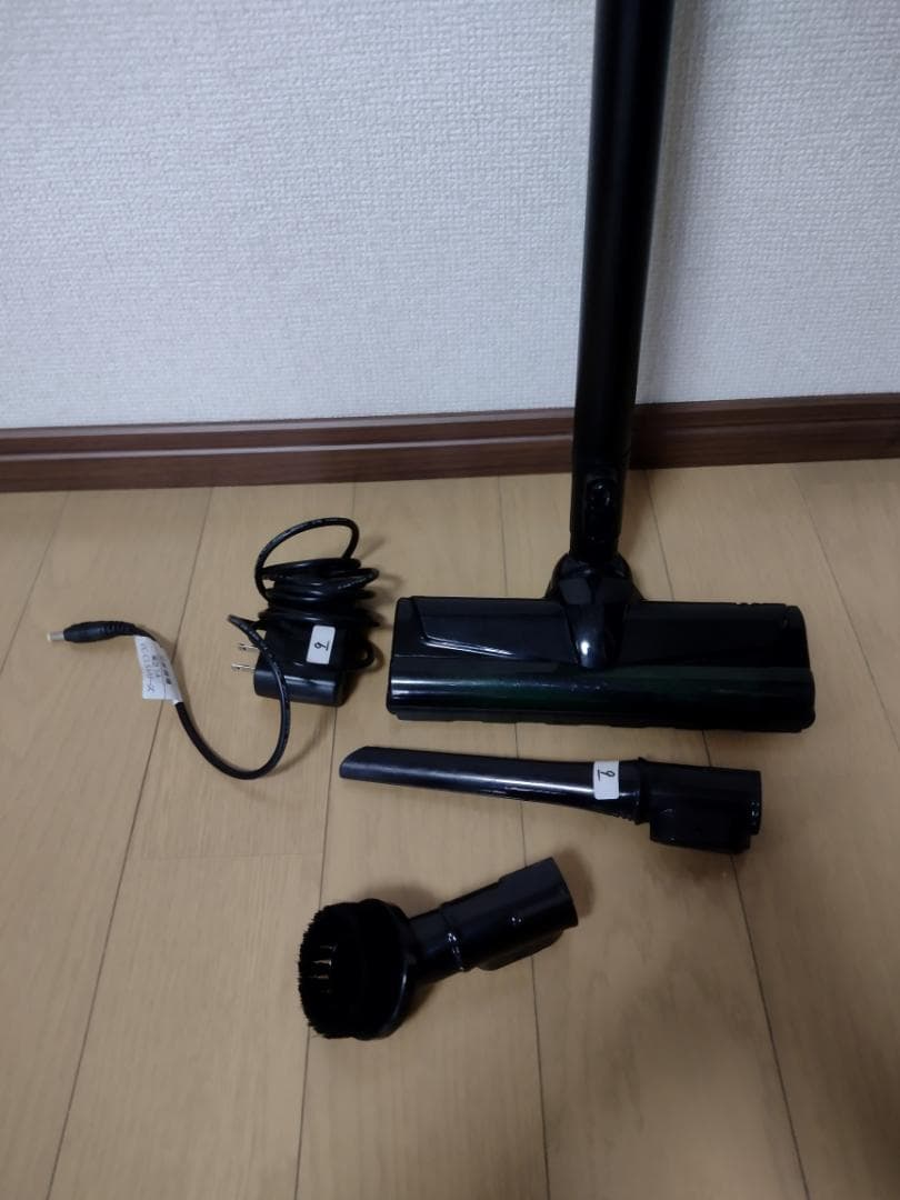 東芝★VC-CLS11★2022年製★バッテリー新品と同等★9