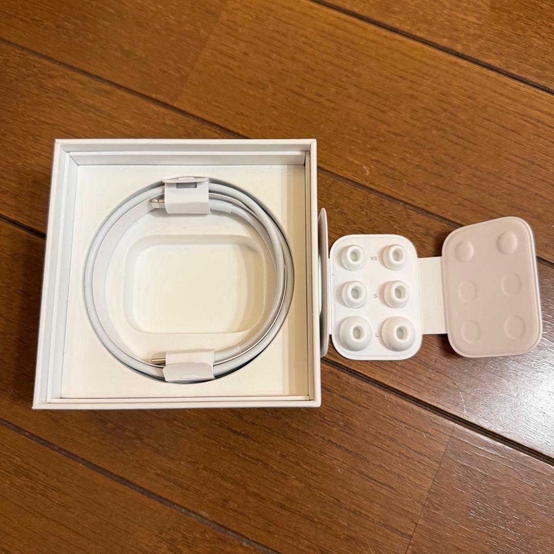 【箱付/付属品完備】AirPods Pro 第2世代 Lightning ケース