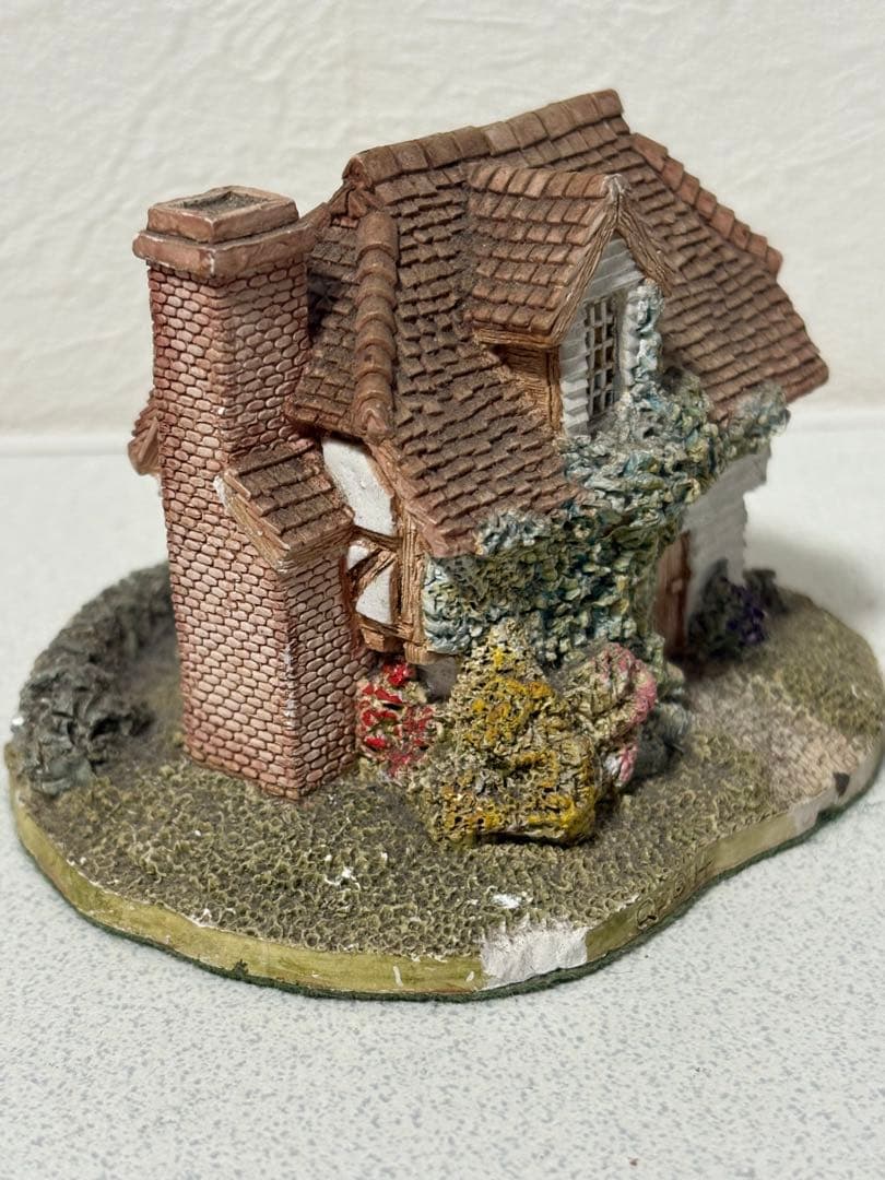 PENTHOUSE & PAVEMENT village bakery 置物