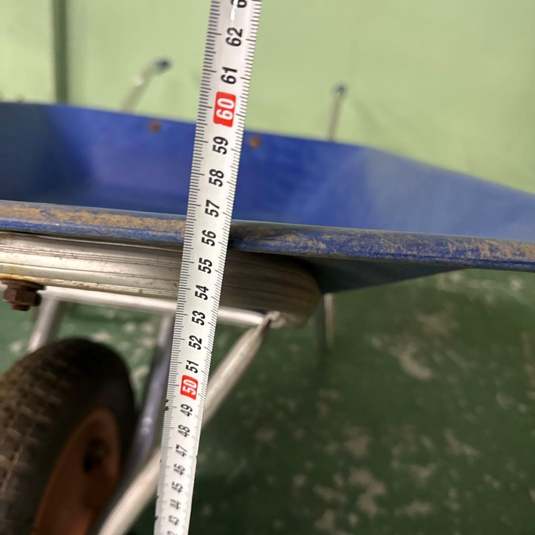 一輪車 アルミフレーム 園芸 土 木 運搬 農業資材 ガーデニング 格安