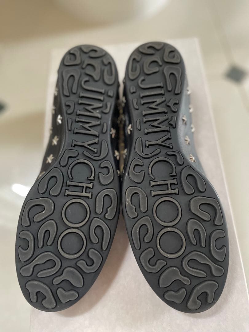 JIMMY CHOO ブラック フラットシューズ 星型スタッズ