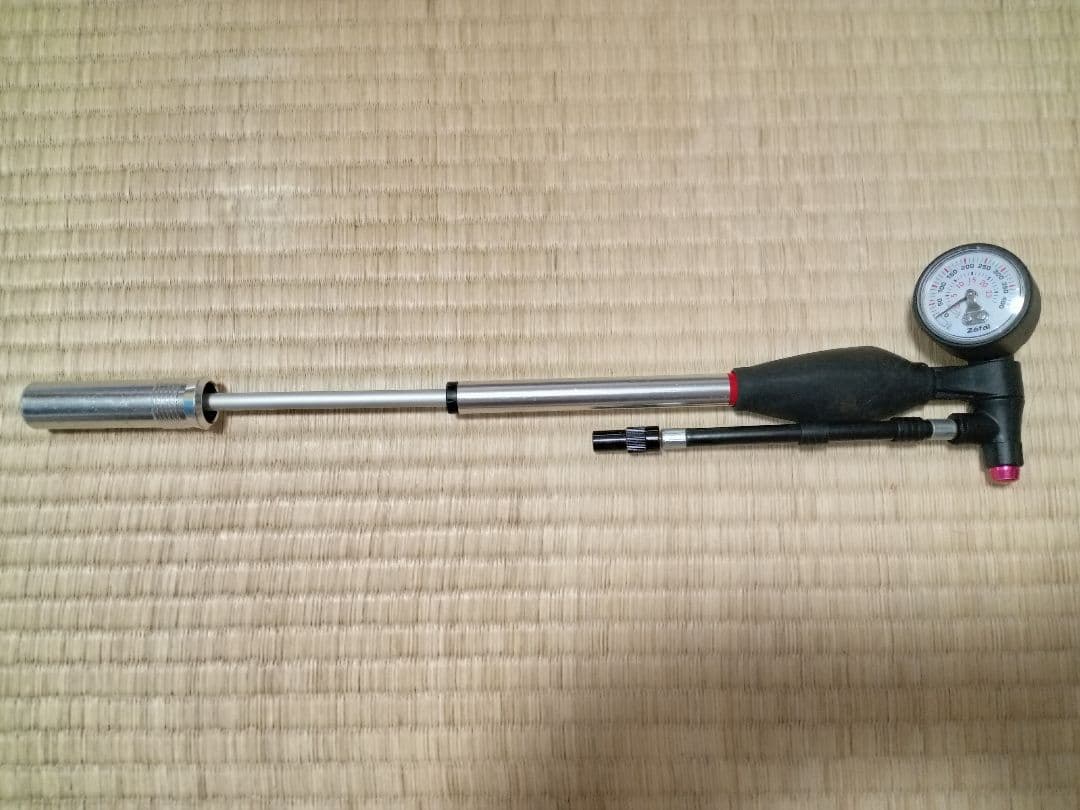 TURBO　FOX FLOAT R 穴間165mm 美品　ポンプ付