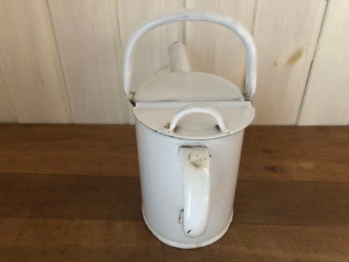 期間限定値下げ！アンティーク　ホーロー　ジョウロ