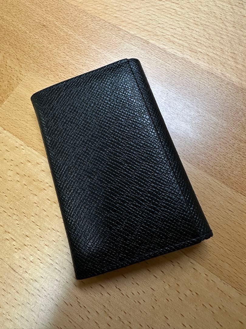 ペッレモルビダ　名刺入れ　カードケース
