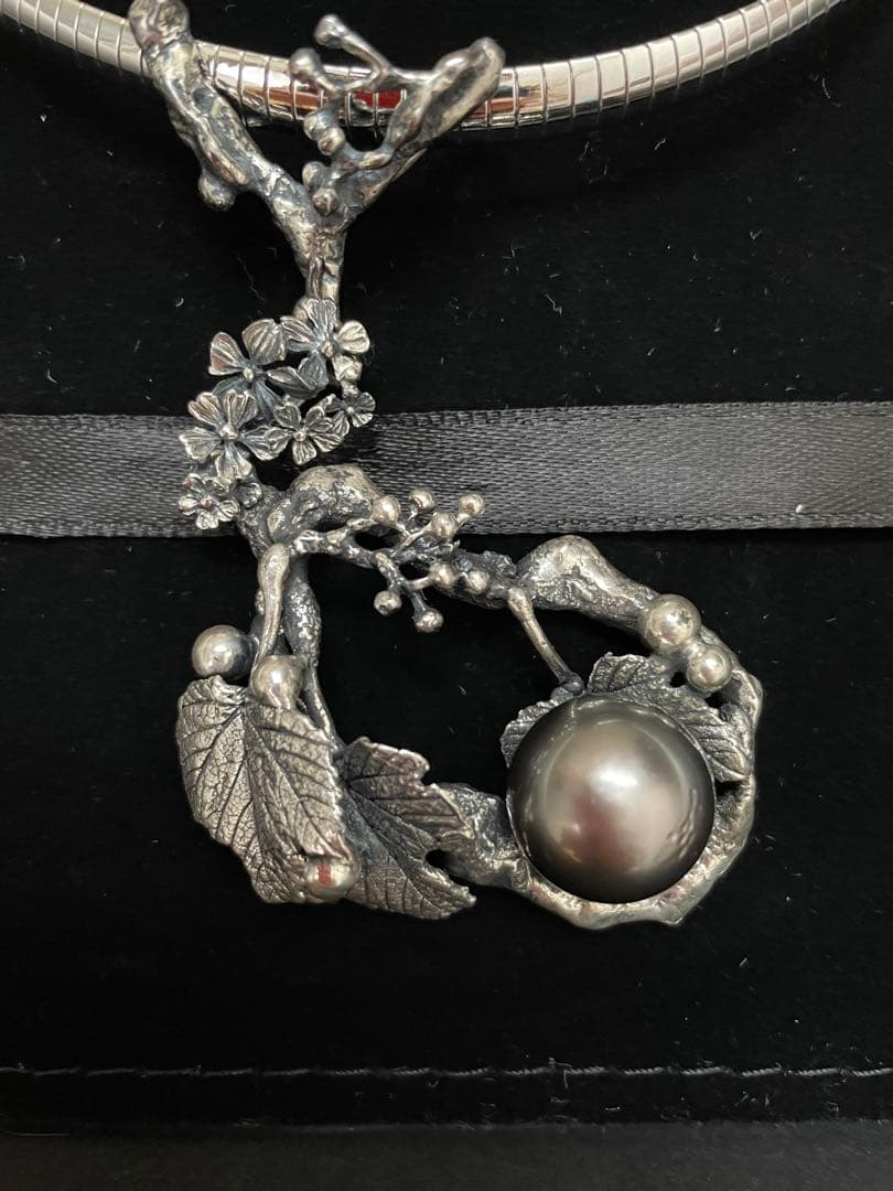 創作工房　KENZO チョーカー silver 黒真珠 花モチーフ13mm