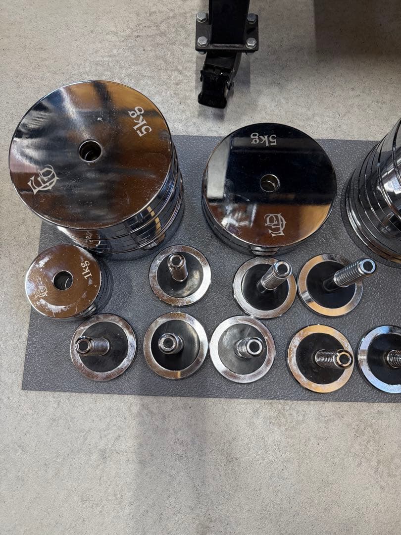 GFCダンベルセット53.6kgとダンベルスタンド⑥